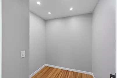 8912 Tretbaugh Drive, Bloomington, MN 55431 - Photo 25