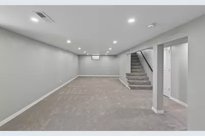 8912 Tretbaugh Drive, Bloomington, MN 55431 - Photo 37