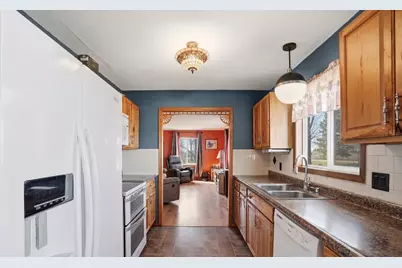 28761 Sleepy Hollow Road, Winthrop, MN 55396 - Photo 5