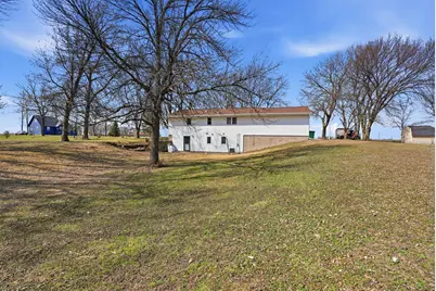 28761 Sleepy Hollow Road, Winthrop, MN 55396 - Photo 29