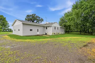 38018 260th St, Arlington, MN 55307 - Photo 33