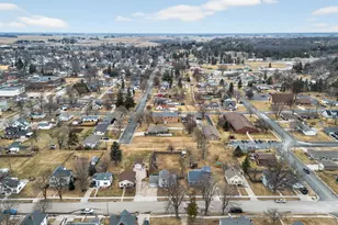 431 E 13th St, Saint Charles, MN 55972 - Photo 43