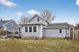 431 E 13th St, Saint Charles, MN 55972 - Photo 13