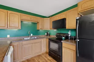 431 E 13th St, Saint Charles, MN 55972 - Photo 29