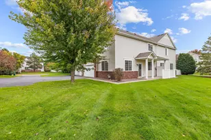 2356 119th Cir NE, Blaine, MN 55449 - Photo 3