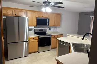 441 Pleasant Ln, Chaska, MN 55318 - Photo 5