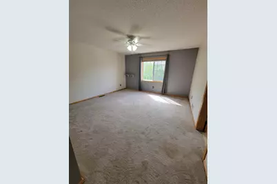 441 Pleasant Lane, Chaska, MN 55318 - Photo 9