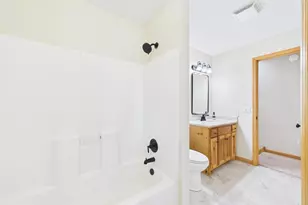 573 Rolling Meadows Ln SE, New Prague, MN 56071 - Photo 19