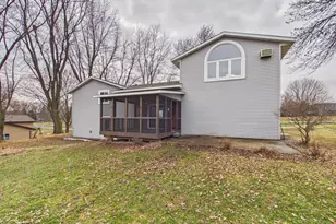 573 Rolling Meadows Ln SE, New Prague, MN 56071 - Photo 33