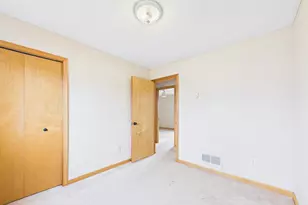 573 Rolling Meadows Ln SE, New Prague, MN 56071 - Photo 17