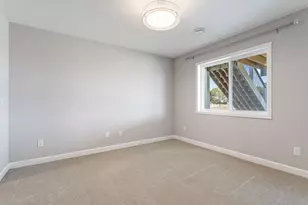 5366 Pine Island Rd, Woodbury, MN 55129 - Photo 37