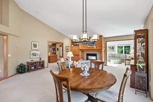 2614 Parkview Ct, White Bear Lake, MN 55110 - Photo 13