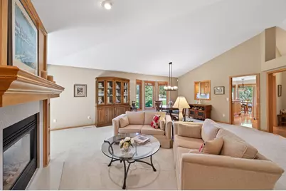 2614 Parkview Court, White Bear Lake, MN 55110 - Photo 11