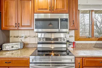 1026 Monroe Street N, Hudson, WI 54016 - Photo 11