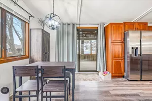 1026 Monroe St N, Hudson, WI 54016 - Photo 5