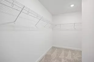 18310 Gladiator Dr, Lakeville, MN 55068 - Photo 9