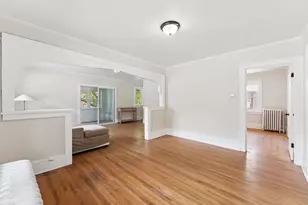 987 Dayton Ave, Saint Paul, MN 55104 - Photo 27