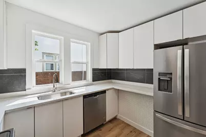 987 Dayton Avenue, Saint Paul, MN 55104 - Photo 13