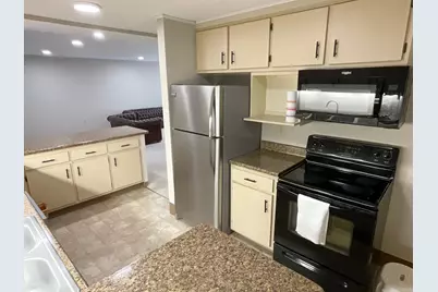 800 1st Drive NW #102, Austin, MN 55912 - Photo 5