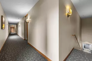 310 E 18th St, Minneapolis, MN 55404 - Photo 21