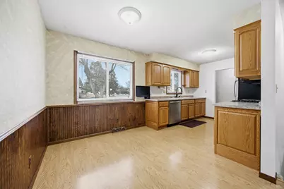 445 Rensvold Boulevard, Moorhead, MN 56560 - Photo 7