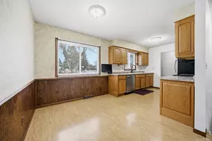 445 Rensvold Blvd, Moorhead, MN 56560 - Photo 7