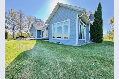 37654 S Eagle Lake Road, Battle Lake, MN 56515 - Photo 57