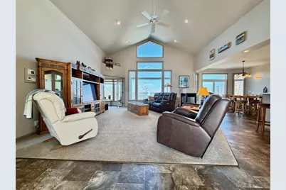 37654 S Eagle Lake Road, Battle Lake, MN 56515 - Photo 13