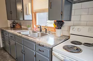 1837 Barr St, Wabasso, MN 56293 - Photo 11