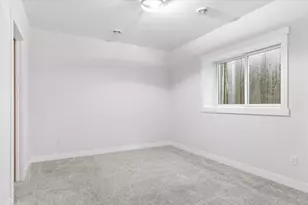 1962 Hadley Hills Dr NE, Rochester, MN 55906 - Photo 37