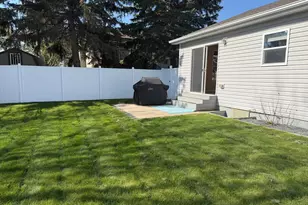 1708 Clifton Ave, Worthington, MN 56187 - Photo 15