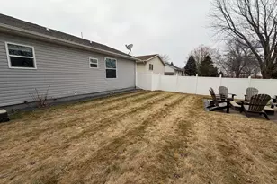 1708 Clifton Ave, Worthington, MN 56187 - Photo 15