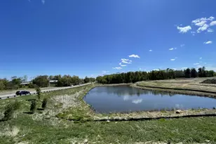681 Sierra Pkwy, Waconia, MN 55387 - Photo 5