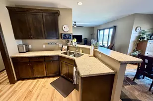 105 Hillwood Dr, Lake City, MN 55041 - Photo 13