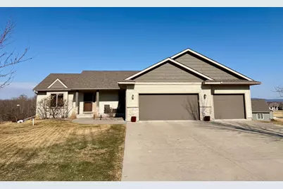 105 Hillwood Drive, Lake City, MN 55041 - Photo 3