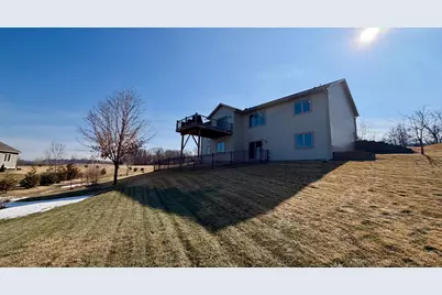 105 Hillwood Drive, Lake City, MN 55041 - Photo 7