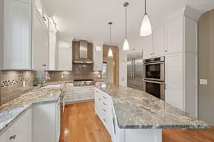 17818 Inverness Curve, Eden Prairie, MN 55347 - Photo 3
