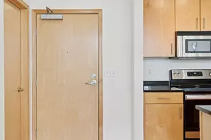 7600 Lyndale Ave S, Richfield, MN 55423 - Photo 9