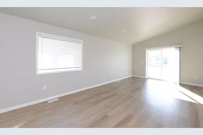 6434 82nd Avenue S, Horace, ND 58047 - Photo 11