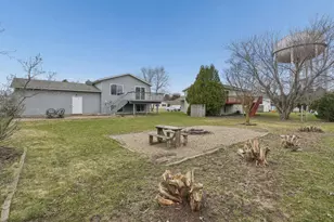 105 Capelle St, Spring Valley, MN 55975 - Photo 21