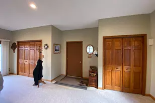 2473 SE Marshall St, Albert Lea, MN 56007 - Photo 9