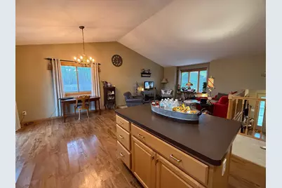 1005 12th Street SE, Waseca, MN 56093 - Photo 9