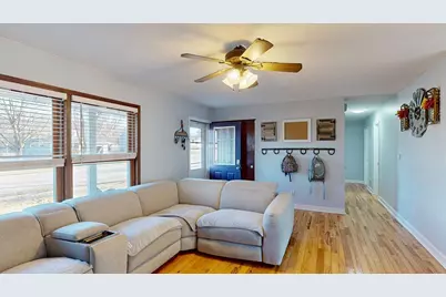 1016 W Elm Street, Lake City, MN 55041 - Photo 3