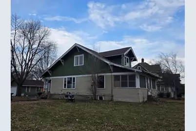 704 N Carver Street, Winthrop, MN 55396 - Photo 1