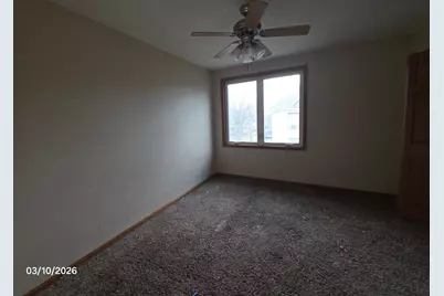 704 N Carver Street, Winthrop, MN 55396 - Photo 11