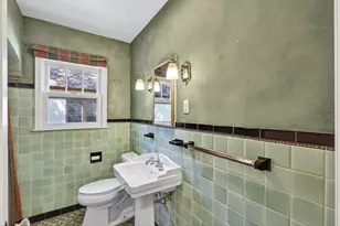 2700 Hayes St NE, Minneapolis, MN 55418 - Photo 17