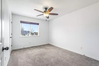 405 E Cheyenne Street, Roberts, WI 54023 - Photo 31