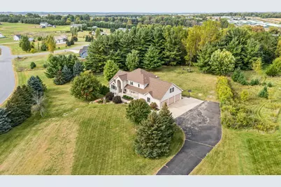 1270 146th Avenue, New Richmond, WI 54017 - Photo 5