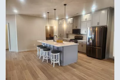 906 Funk Avenue, Lakefield, MN 56150 - Photo 5