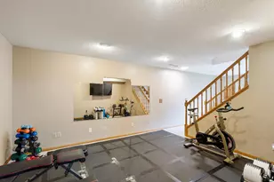 1389 Camelback Dr, Eagan, MN 55123 - Photo 15